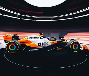 McLaren представили свою особую ливрею на Гран-при Сингапура