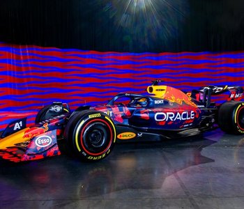 Red Bull представили специальную ливрею для Гран-при Великобритании.