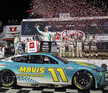 Хэмлин победил в Кубке NASCAR в Ричмонде