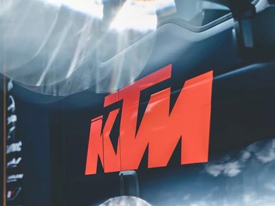 Кредиторы оказывают давление на KTM, заставляя выйти из MotoGP