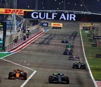 В McLaren признали ошибку в выборе тактики Пиастри