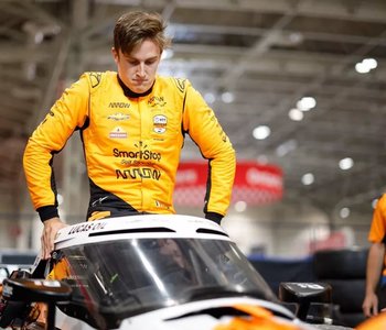 Arrow McLaren вызвали Пуршера на замену травмированного Росси в IndyCar